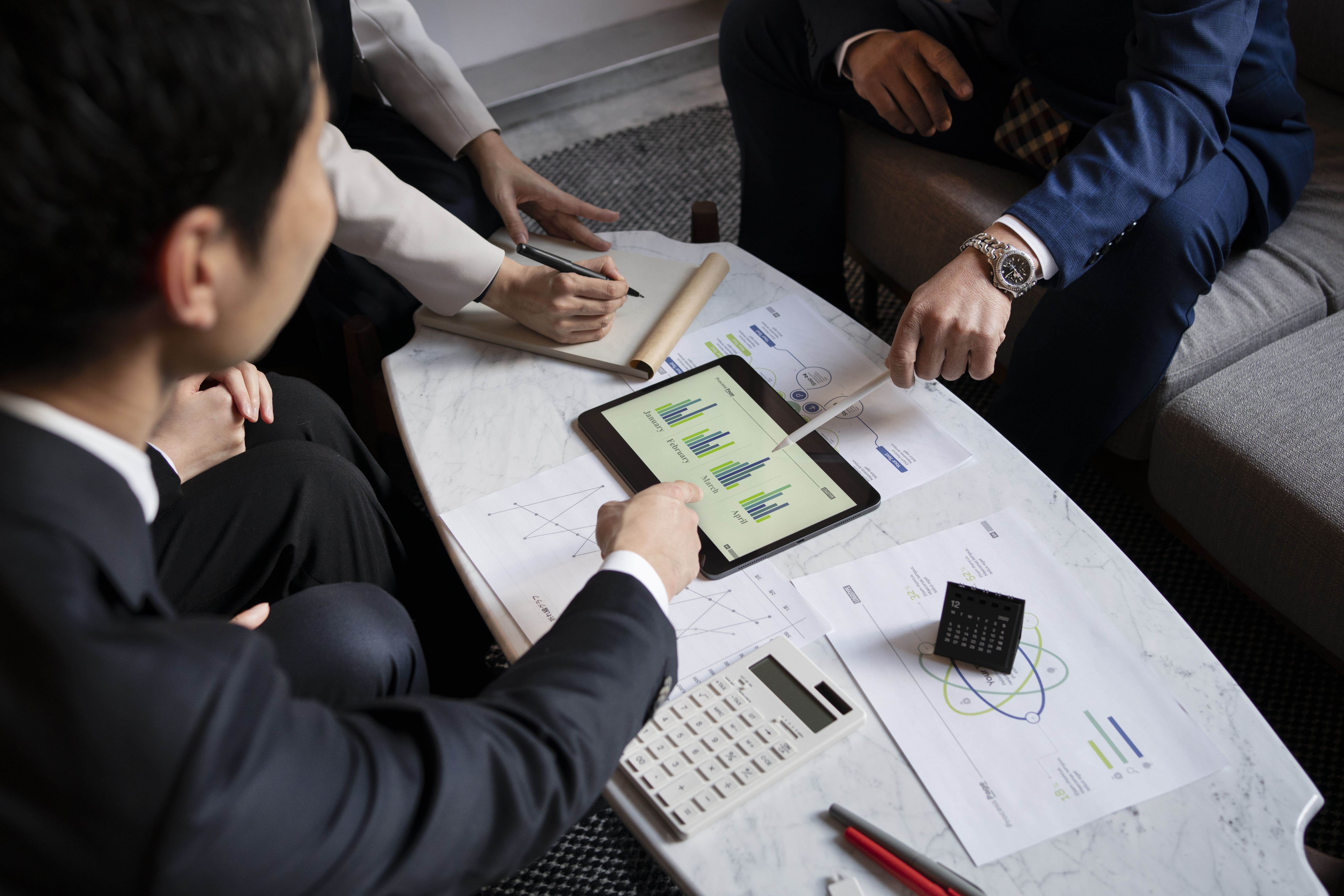 Finance & Professional Services